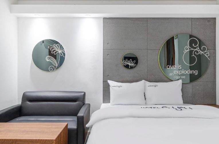Ou Hotel Тэгу Экстерьер фото